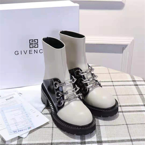 GIVENCHY  Boots(AAA)-042