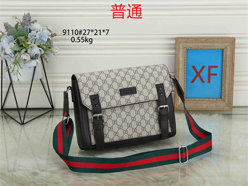 Gucci small bag-0141