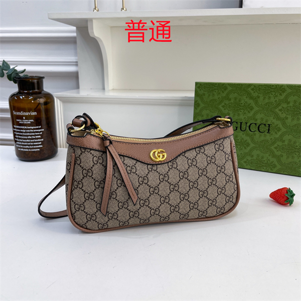 Gucci small bag-0392