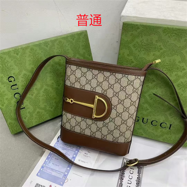 Gucci small bag-0592