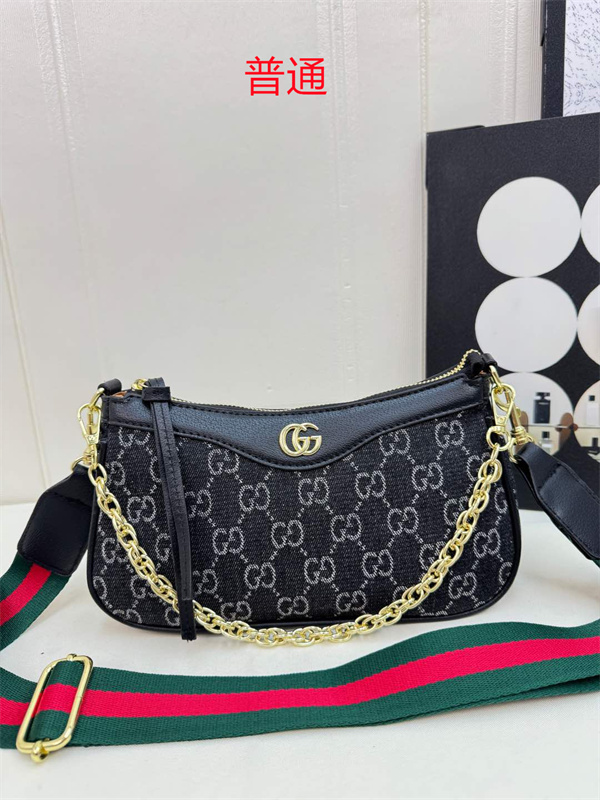 Gucci small bag-0647