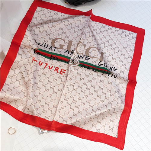 Gucci-Silk Scarf-015