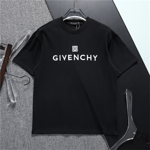 Givenchy Round neck T-shirt-M-332