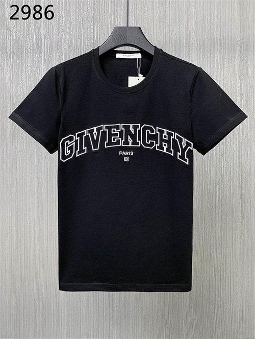 Givenchy Round neck T-shirt-M-324