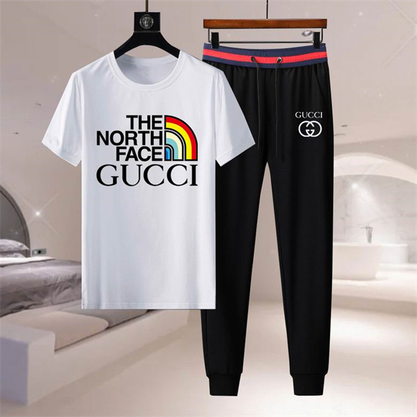 Gucci T-shirt(Suits)-174