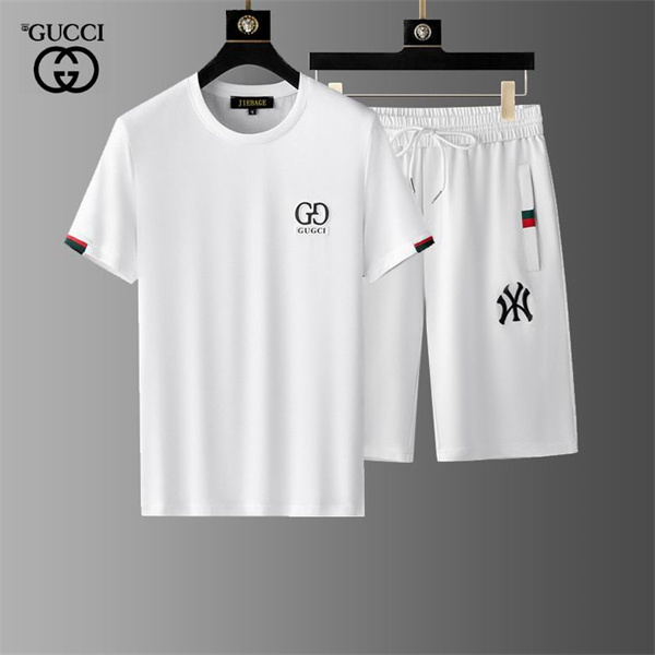 Gucci T-shirt(Suits)-251