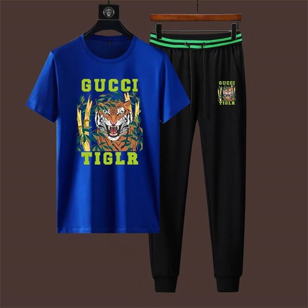 Gucci T-shirt(Suits)-112