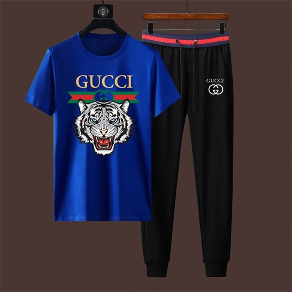 Gucci T-shirt(Suits)-117