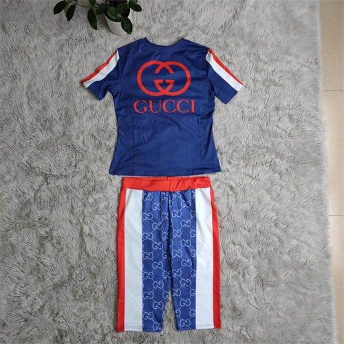 Gucci Suits-W-069
