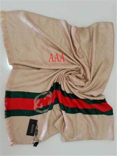Gucci-Shawl-292