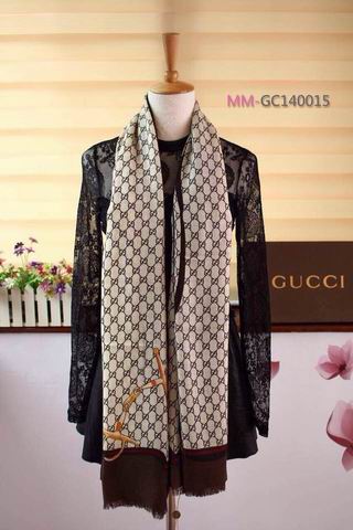 Gucci-Shawl-307