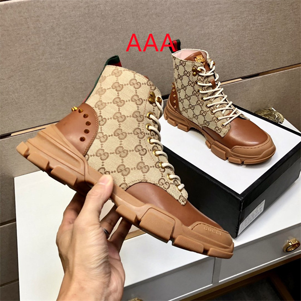 Gucci Rhyton Vintage Trainer Sneaker-024