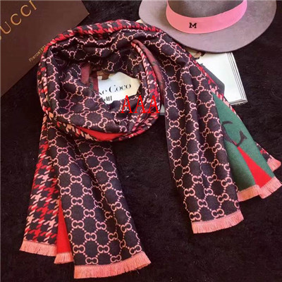 Gucci-Shawl-238