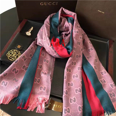 Gucci-Shawl-255