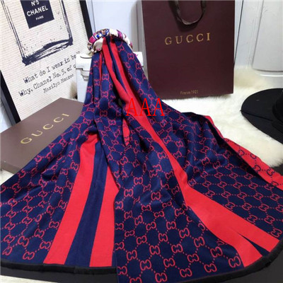Gucci-Shawl-075