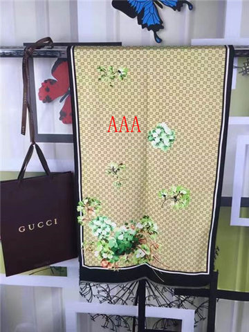 Gucci-Shawl-141