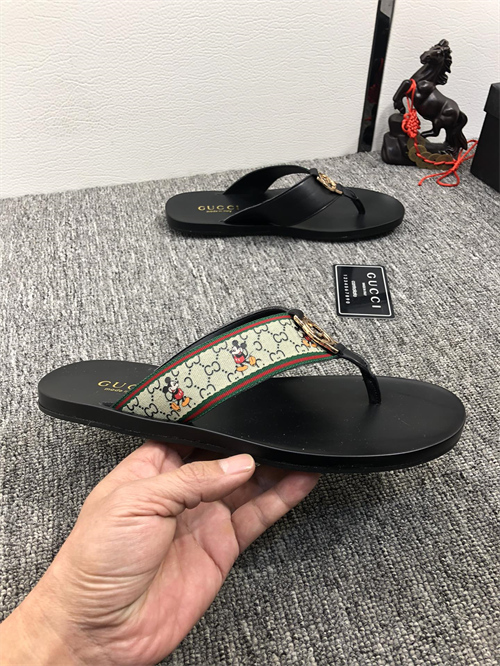 Gucci Sandal-M-168
