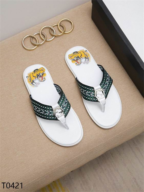 Gucci Sandal(2)-M-223
