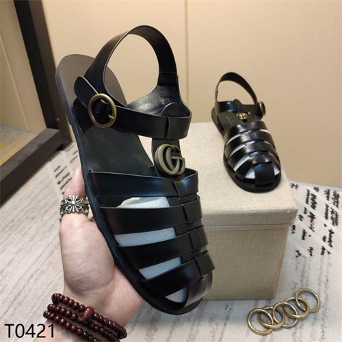 Gucci Sandal(2)-M-237