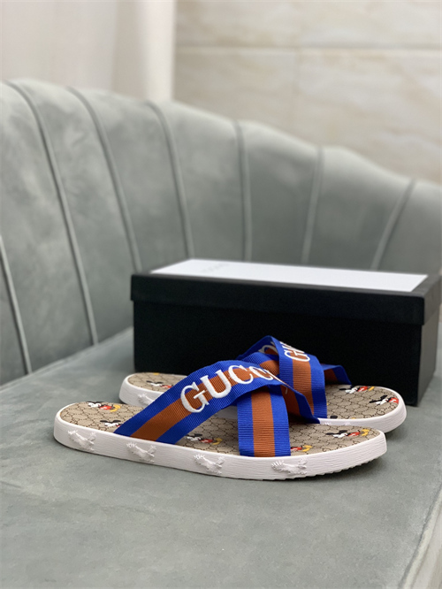 Gucci Sandal(2)-M-255