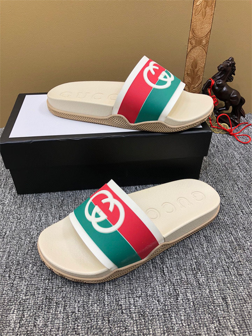 Gucci Sandal(2)-M-376