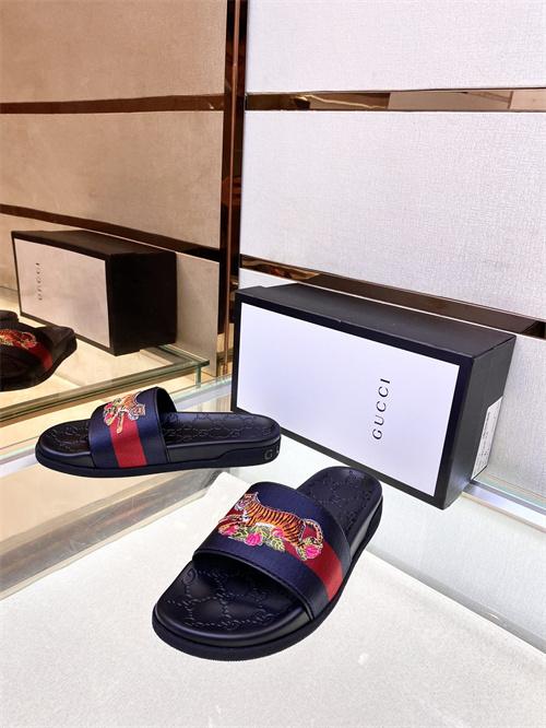 Gucci Sandal-M-585