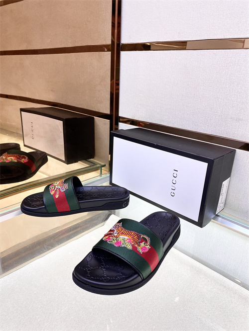 Gucci Sandal-M-587