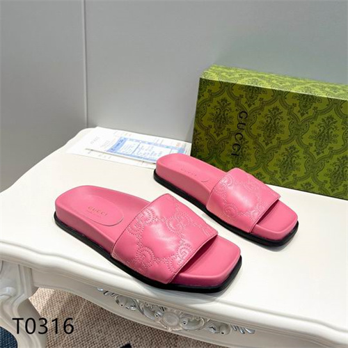 Gucci Sandal(2)-M-910