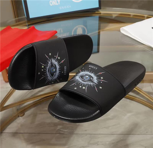 Gucci Sandal(2)-M-105