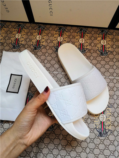 Gucci Sandal-W-119
