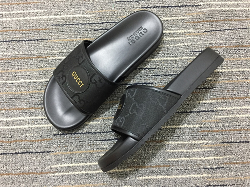 Gucci Sandal-W-231