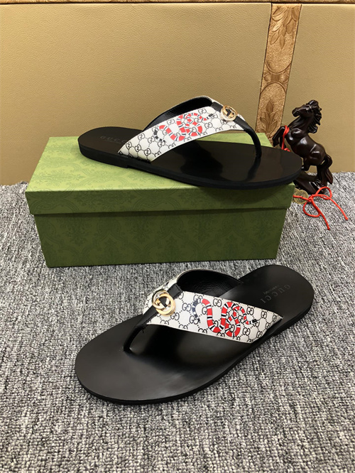 Gucci Sandal(2)-M-399