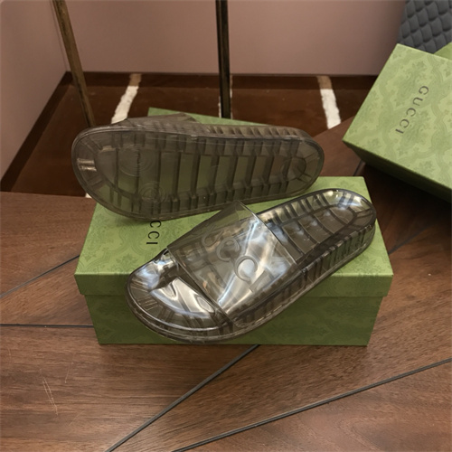 Gucci Sandal(2)-M-436