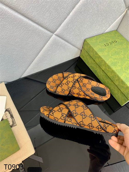 Gucci Sandal(2)-M-456