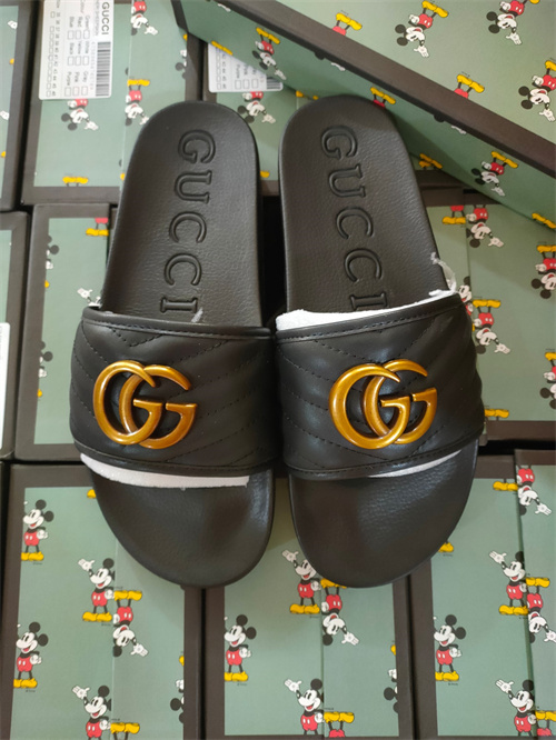 Gucci Sandal(2)-M-511