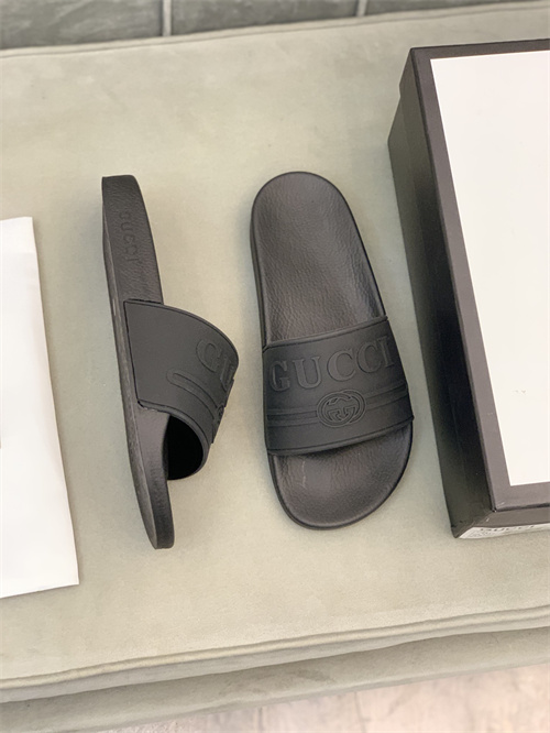 Gucci Sandal(2)-M-538