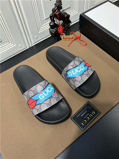 Gucci Sandal-W-050