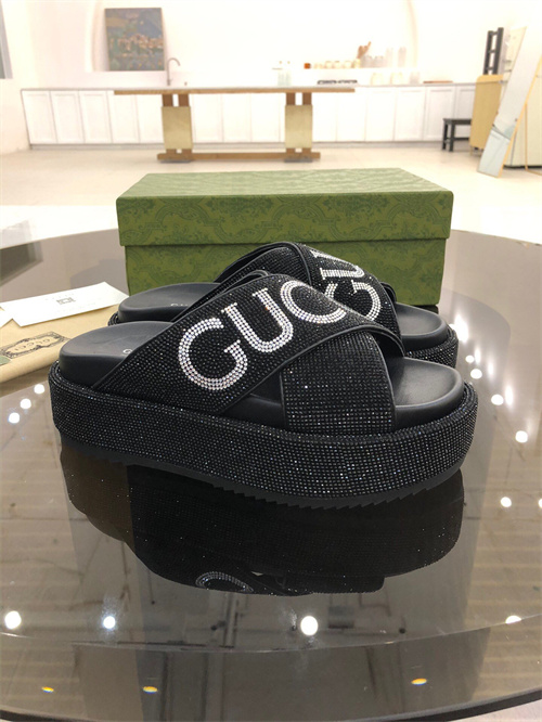 Gucci Sandal-W-493