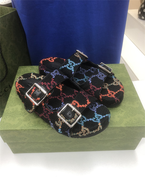 Gucci Sandal(2)-M-643