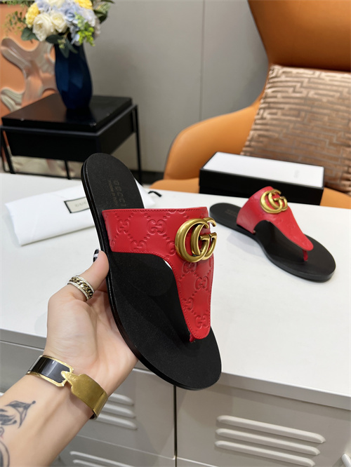 Gucci Sandal(2)-M-662