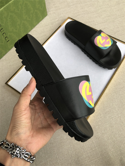 Gucci Sandal-W-566