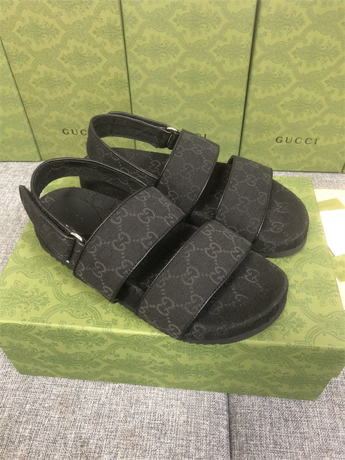 Gucci Sandal-W-656