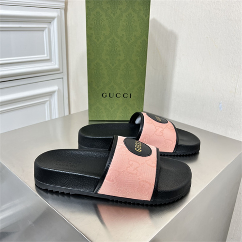 Gucci Sandal(2)-M-819