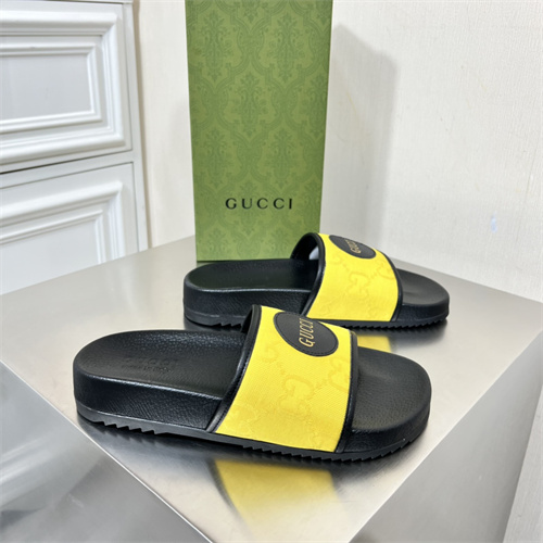 Gucci Sandal(2)-M-822