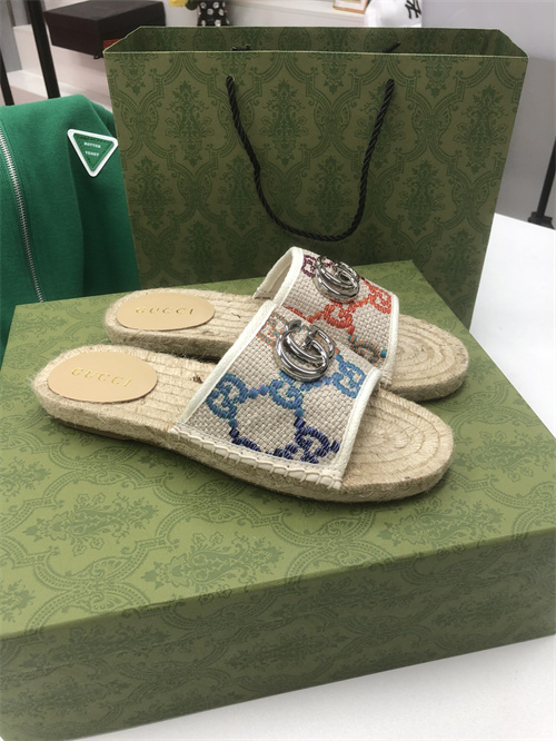 Gucci Sandal(AAA)-W-155