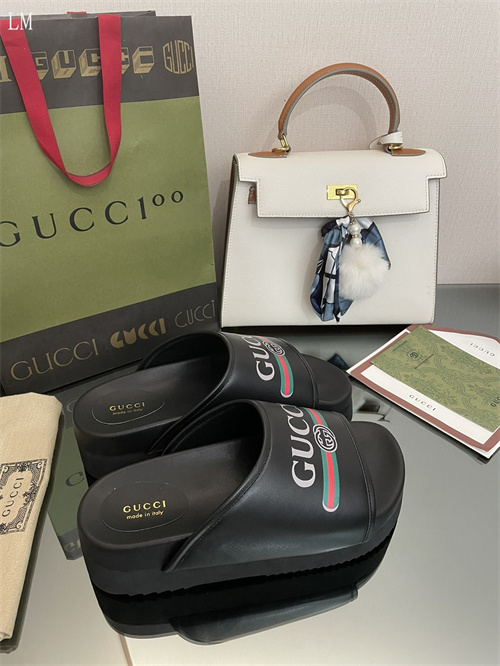 Gucci Sandal(AAA)-W-400