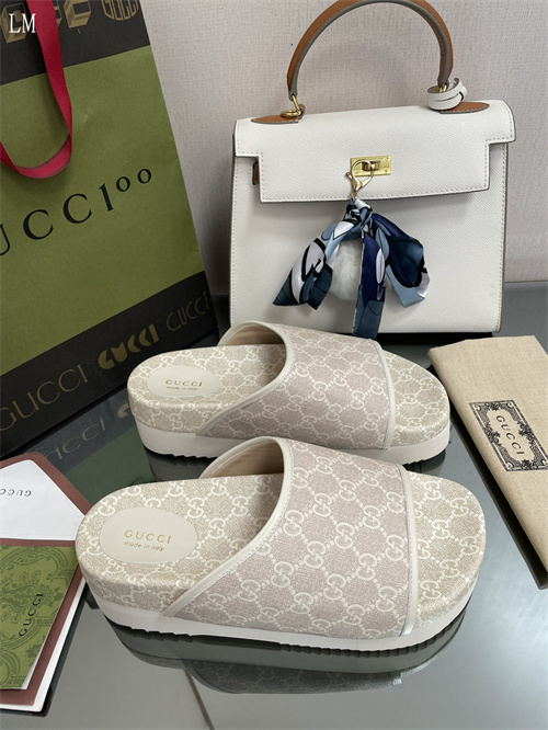 Gucci Sandal(AAA)-W-402