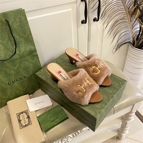 Gucci Sandal(AAA)-W-424