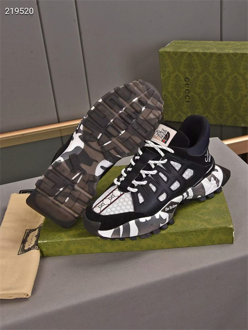 Gucci Clunky Sneaker-153