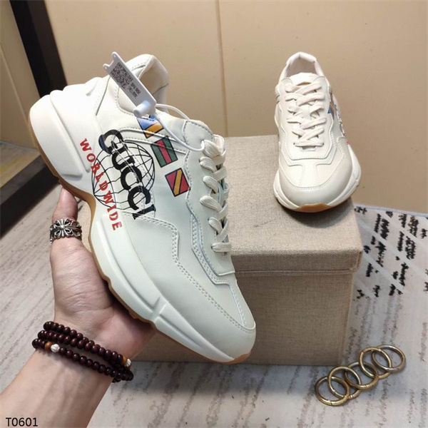 Gucci Clunky Sneaker-025